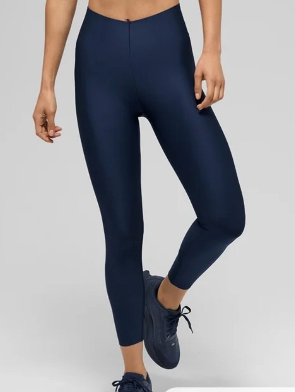 ALO Airlift Strength Extreme High-Waist 7/8 Legging Size Medium Navy